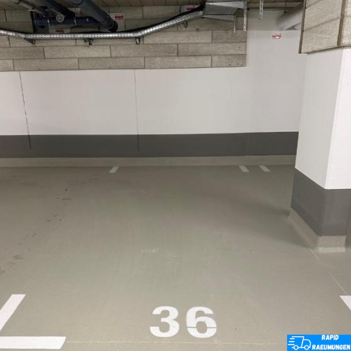 Leerer Parkplatz Nr. 36 in Tiefgarage